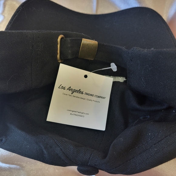 New "MAKE MONTREAL GREAT AGAIN" Cap/Hat - Picture 3 of 4